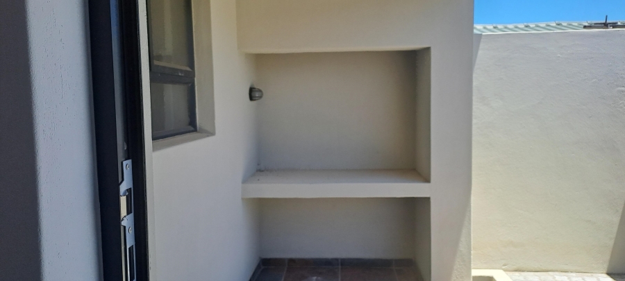 3 Bedroom Property for Sale in Dobson Western Cape